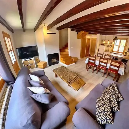 Casa Algarri - Tucasaenlospirineos Сasa de vacaciones Escarrilla
